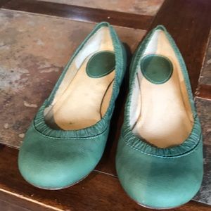 Frye flats size 7